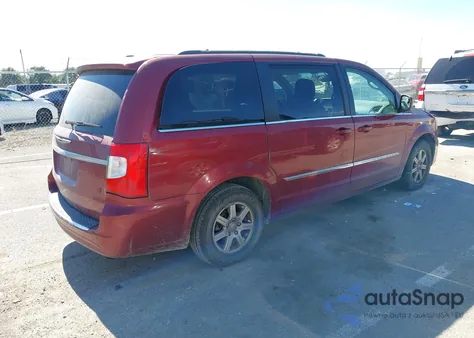 2013 Chrysler Town & Country Touring из США, поврежденный, VIN 2C4RC1BG0DR528986